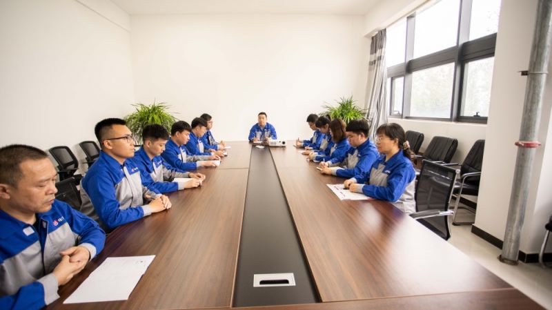研发团队